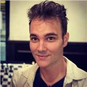 National Chess Instructor y Monitor de las Federaciones Española e Internacional, ofrece clases de ajedrez todos los niveles